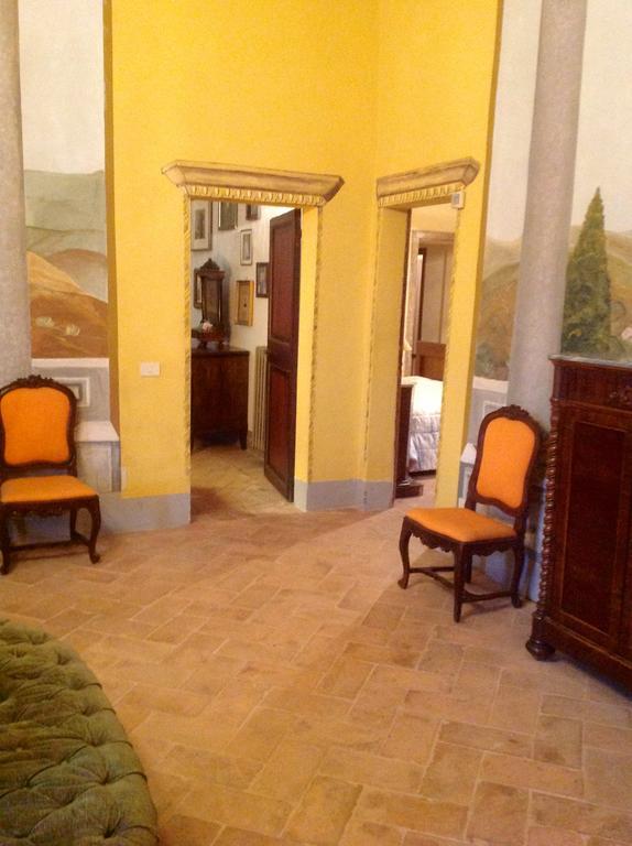 Il Broglino Villa Todi Szoba fotó