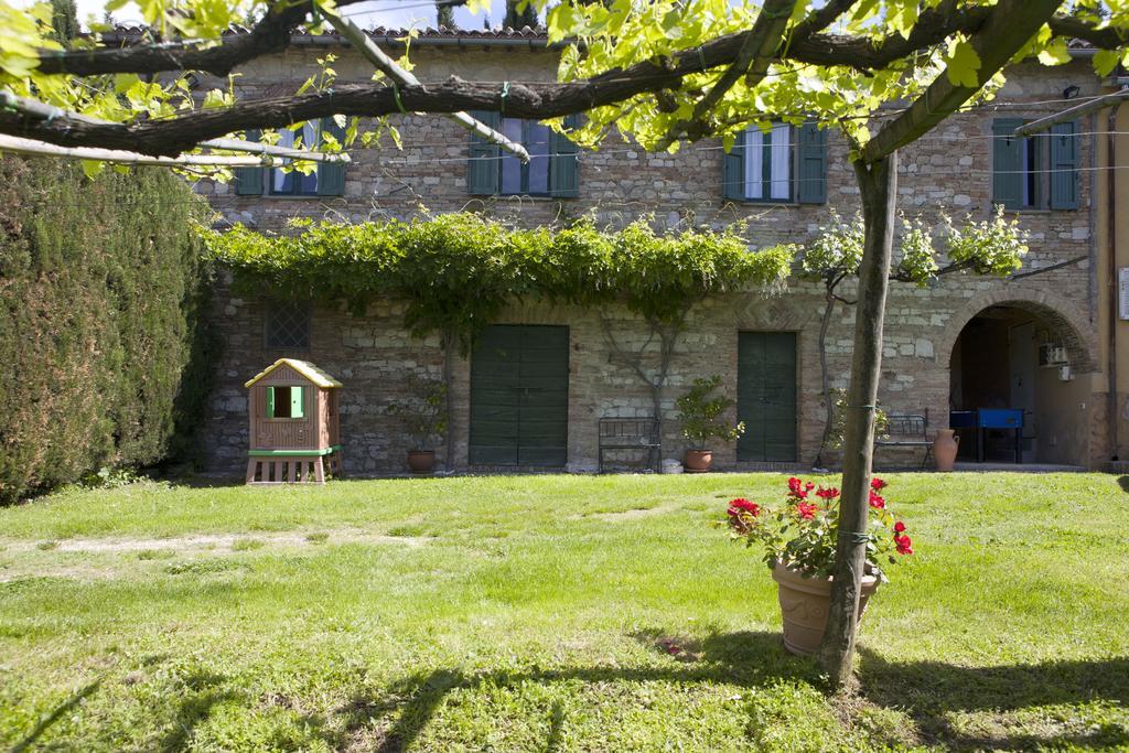 Il Broglino Villa Todi Kültér fotó